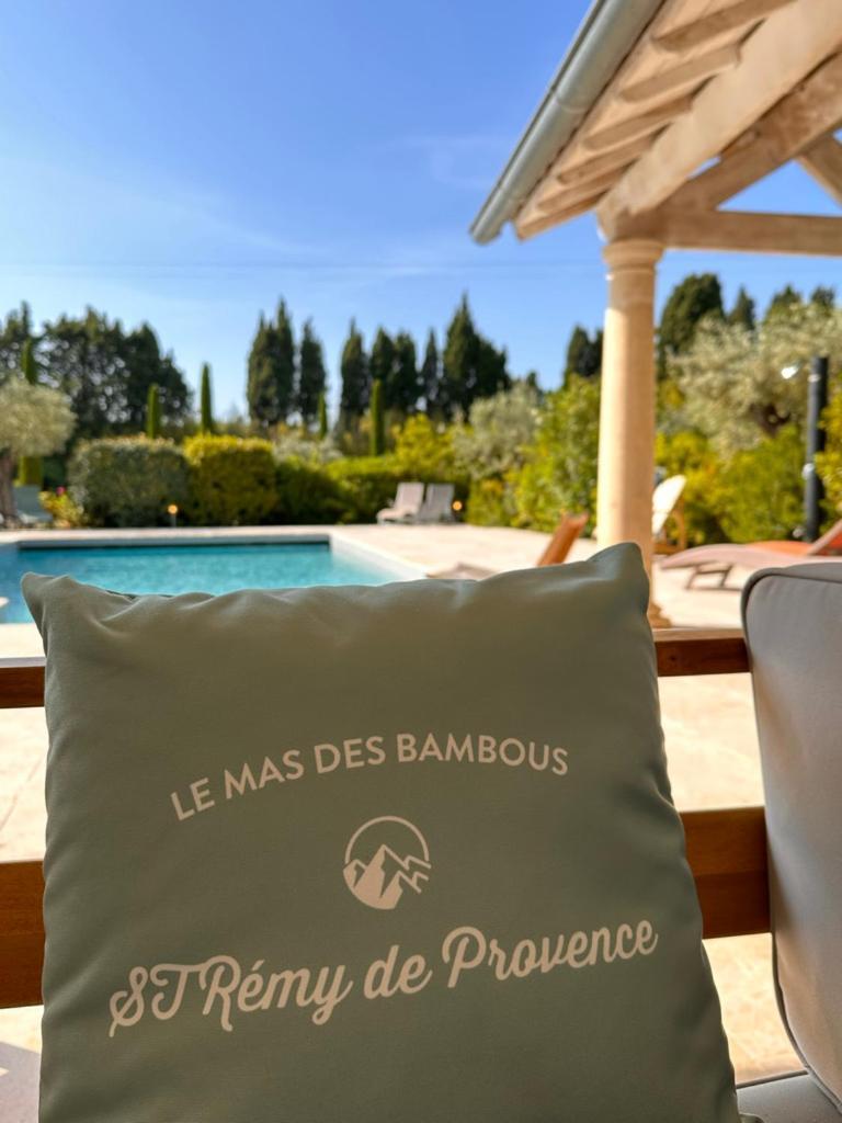Mas Des Bambous Hotel Saint-Rémy-de-Provence Exterior foto